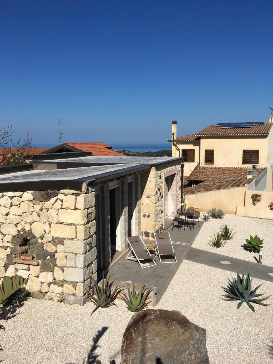 La Petite Maison Tresnuraghes Eksteriør bilde