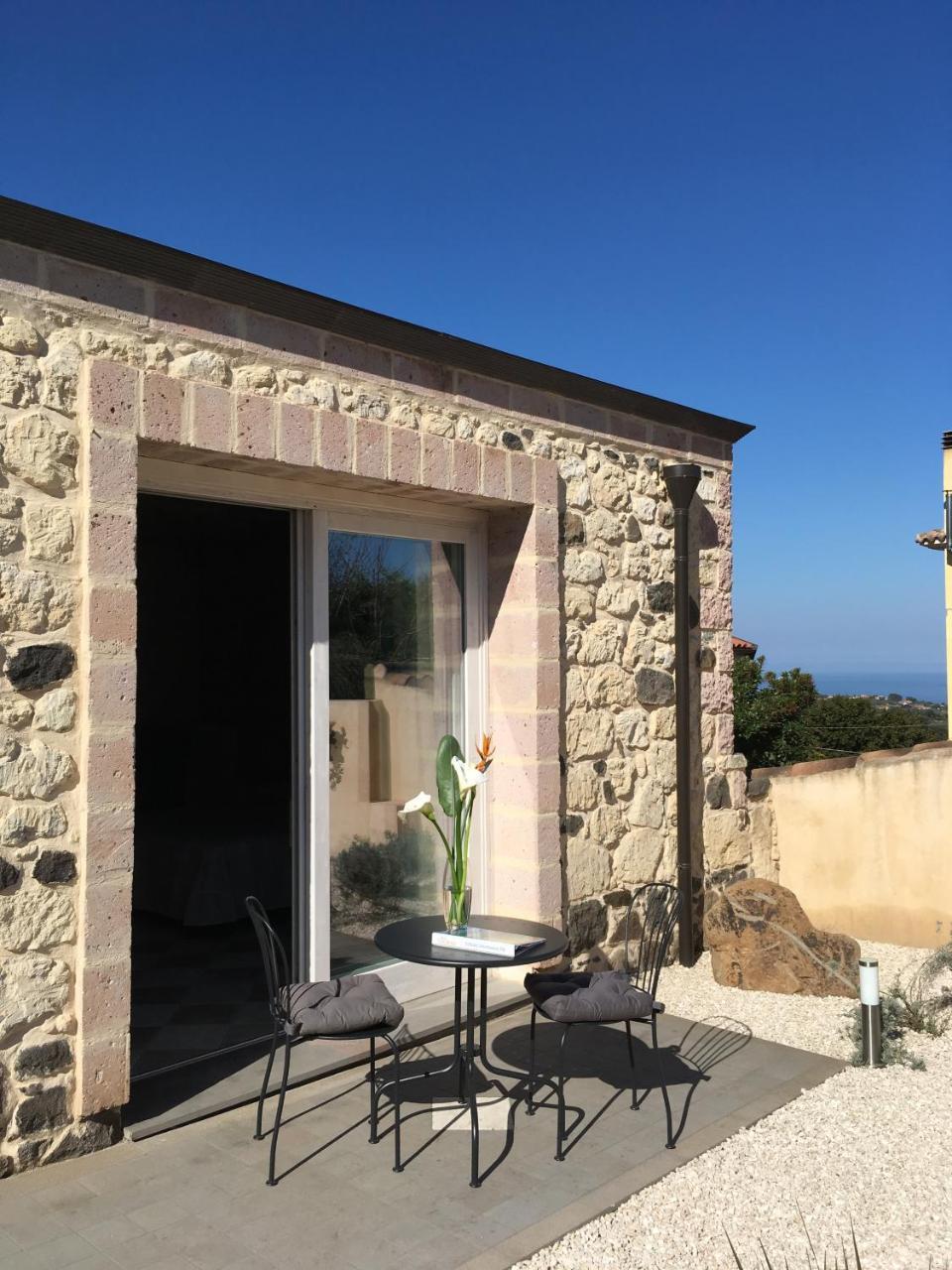 La Petite Maison Tresnuraghes Eksteriør bilde