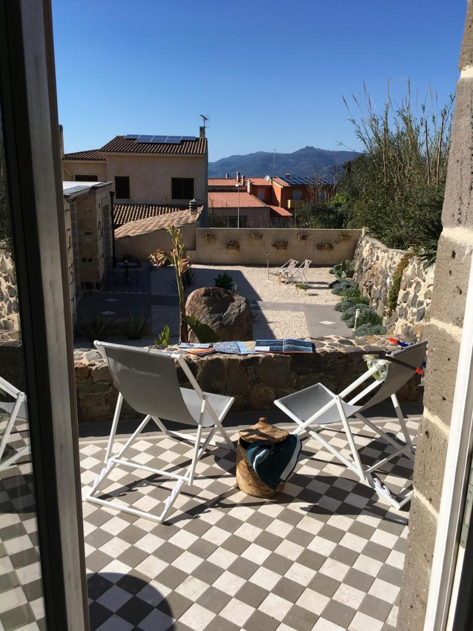 La Petite Maison Tresnuraghes Eksteriør bilde